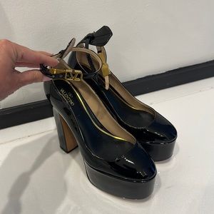 Valentino Platform Patent Leather Pump Size 36